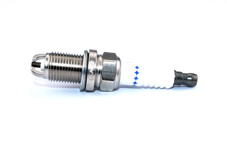 90919-01194/PK20TR11 Iridium spark plug for AVENSIS/CAMRY/CELICA/CHASER/HARRIER/RAV 4/SCEPYER