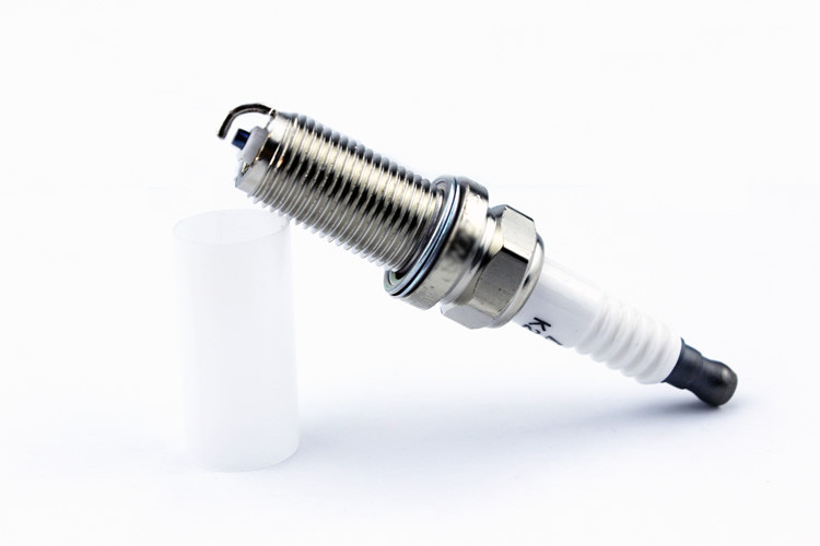 90919-01235/K20HR-U11 Iridium spark plug for FJ CRUISER(GSJ1)/LAND CRUISER/TUNDRA Pickup/4 RUNNER