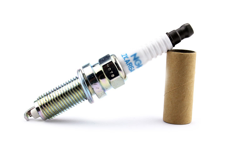 22401-ED815/LZKAR6AP-11 Iridium spark plug for CUBE(Z12)1.6 16V/LZKAR6AP-11/NOTE(E12)1.2