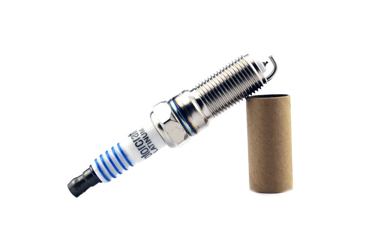 SP-411-AYFS22FM factory price iridium spark plug for CONTOUR/EDGE/FLEX/FUSION/TAURUS/TAURUS X